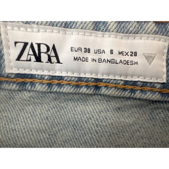 ZARA Womens Size 6 Light Wash Wide Leg Jeans Distressed Hem Denim Casual - Picture 3 of 14